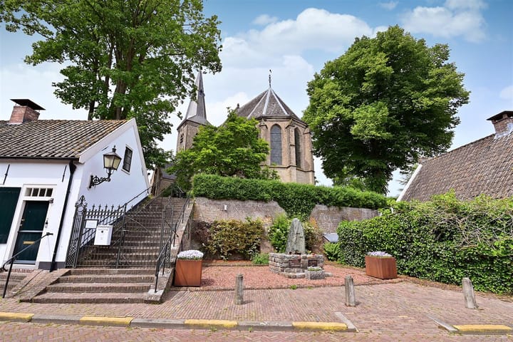 Foto 31 van Brugstraat 12