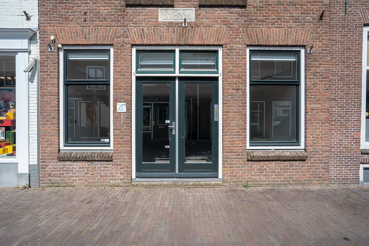 Bekijk foto 2 van Weidstraat 9