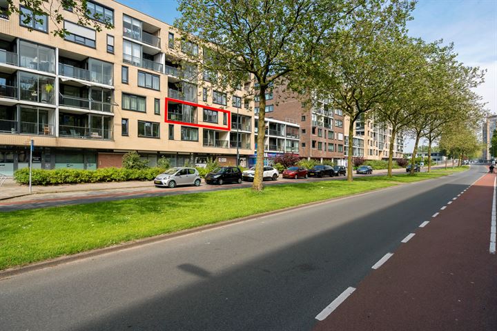 View photo 10 of Lasserstraat 148