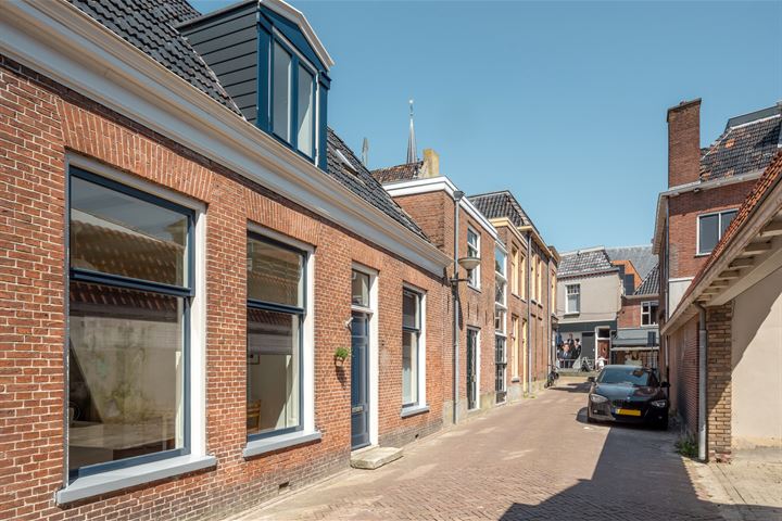 View photo 28 of Lijnbaanstraat 1-A