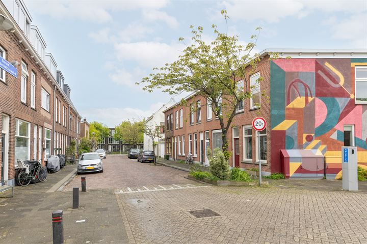 Bekijk foto 34 van Everard Zoudenbalchstraat 8