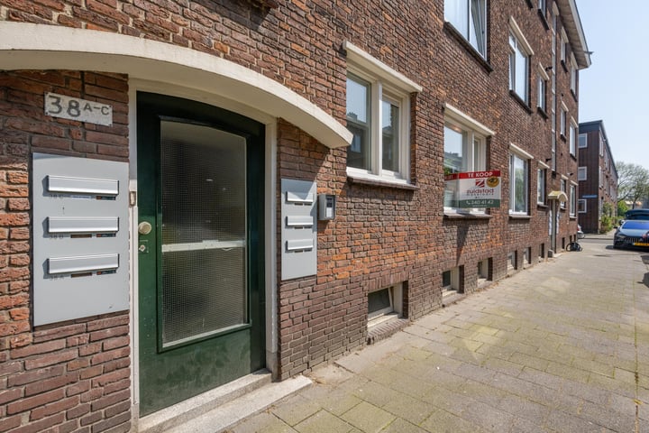 Bekijk foto 7 van Madeliefstraat 40-A