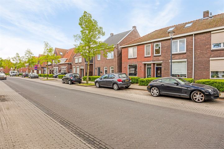 Bekijk foto 32 van Kanaalstraat 28