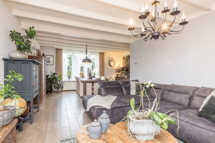 Foto 11 van Edisonweg 7