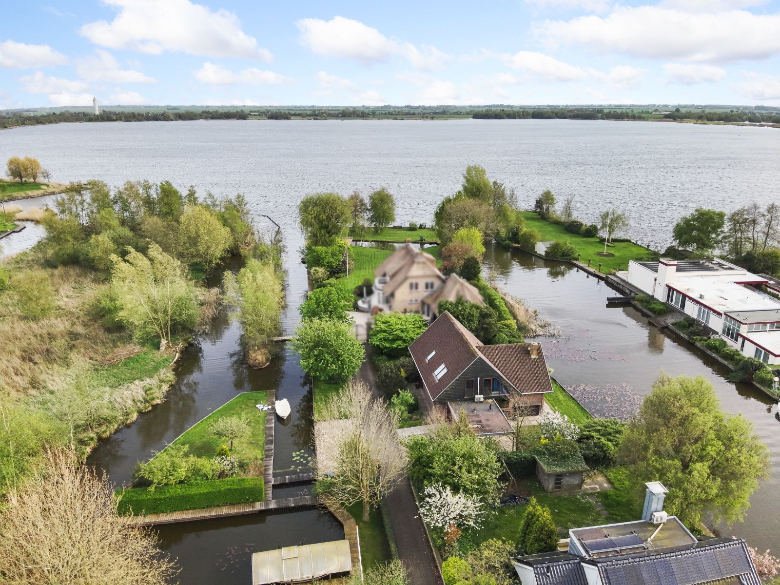 Photo 3 of Zuideinde 32-E