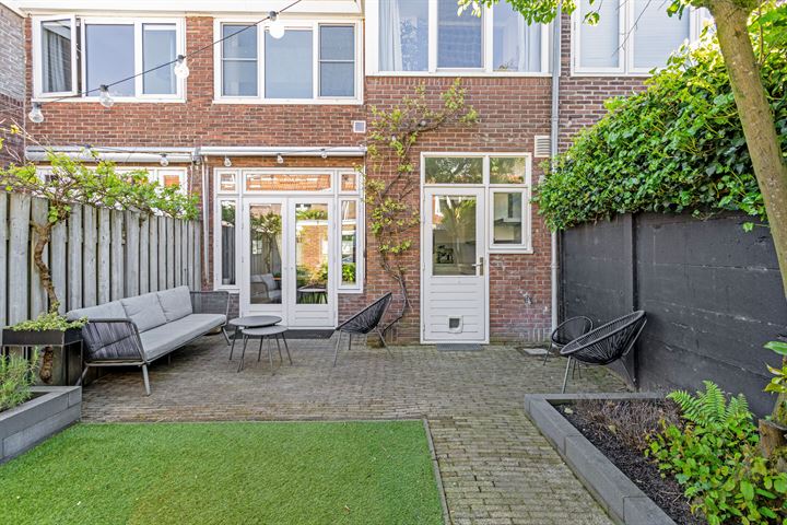 Bekijk foto 29 van Symon Pelgromstraat 34