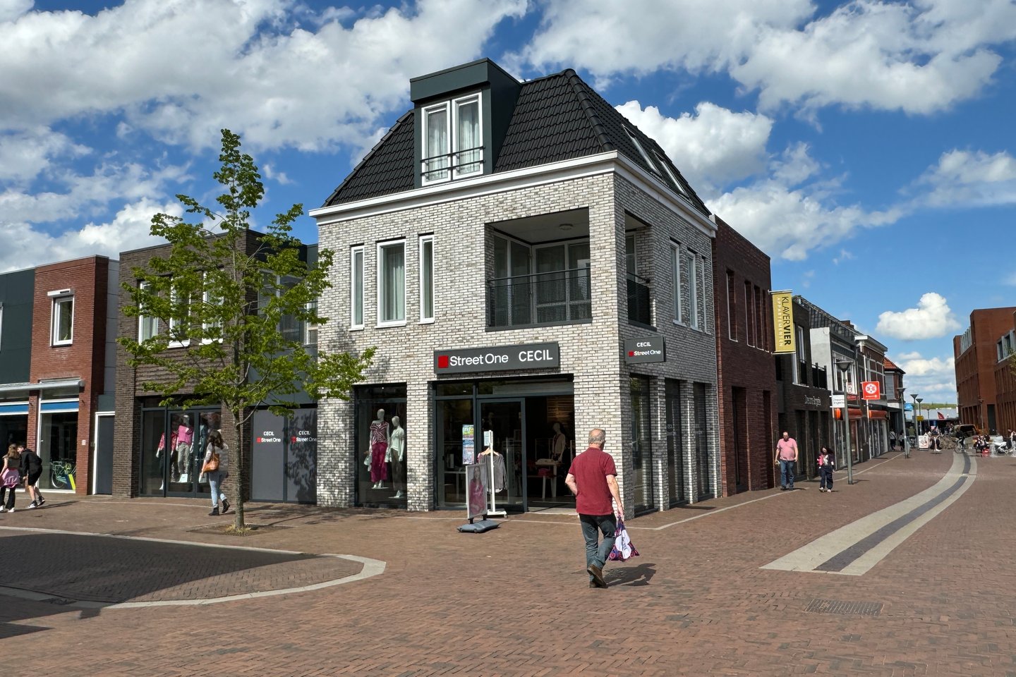 View photo 1 of Landstraat 29-31