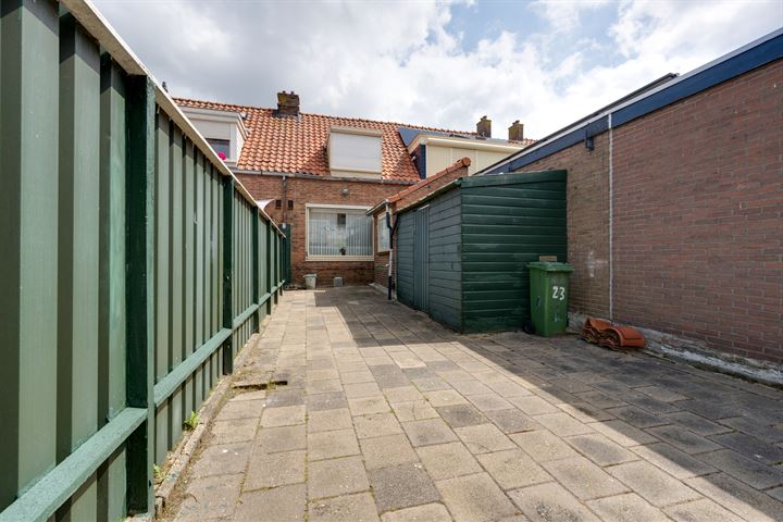 Bekijk foto 22 van Prinses Beatrixstraat 23