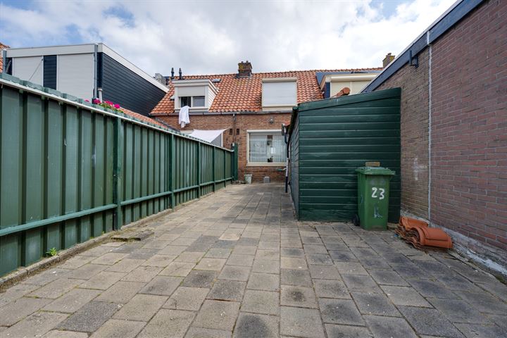 View photo 23 of Prinses Beatrixstraat 23