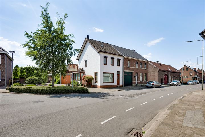 Bekijk foto 2 van Raadhuisstraat 34