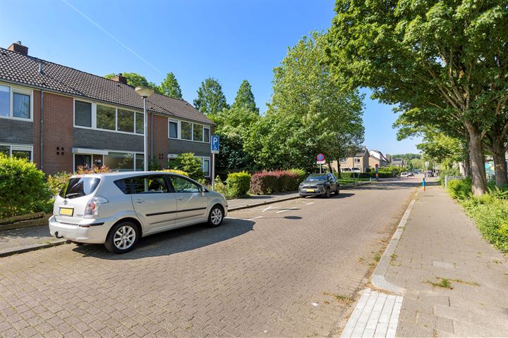 Bekijk foto 30 van De Sanstraat 74