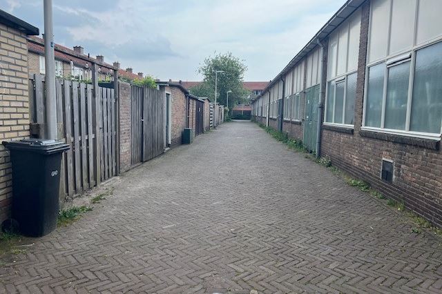 Bekijk foto 2 van Ambachtstraat 19