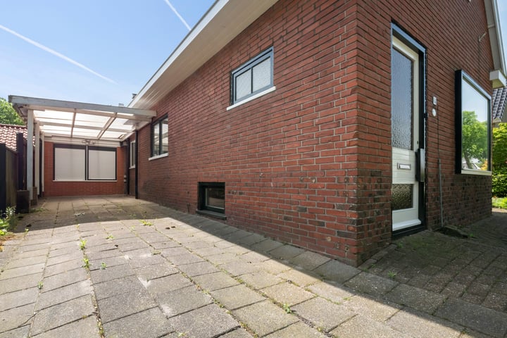 Bekijk foto 5 van Jogchem Alberdaweg 64