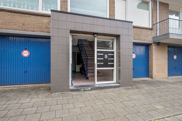 View photo 4 of Rembrandtstraat 28-B