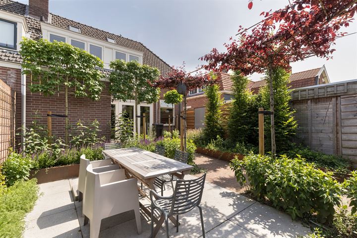 Bekijk foto 31 van Strumphlerstraat 18