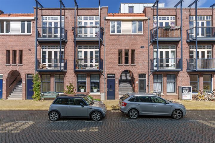 View photo 1 of Busken Huetstraat 24