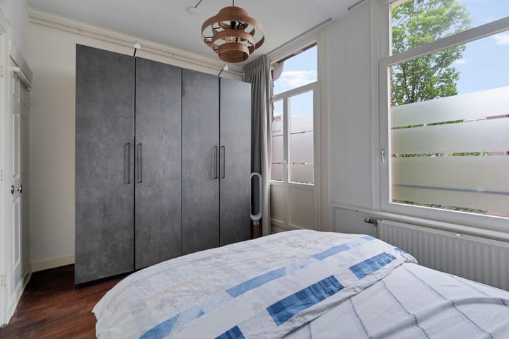 Foto 17 van Admiraal De Ruijterweg 241-2