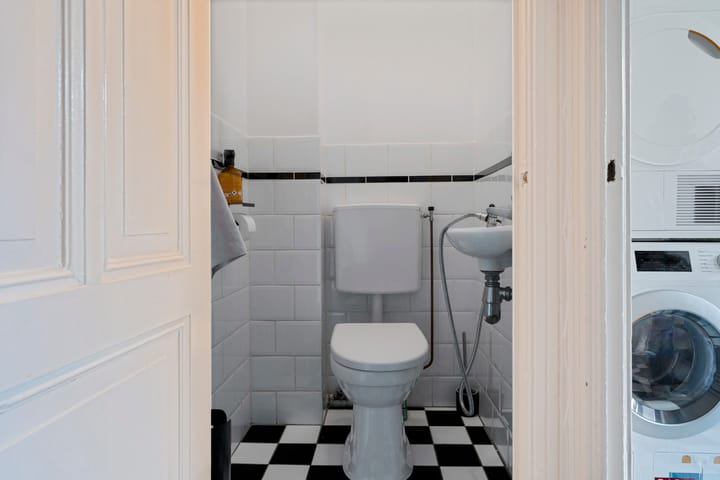 Foto 21 van Admiraal De Ruijterweg 241-2