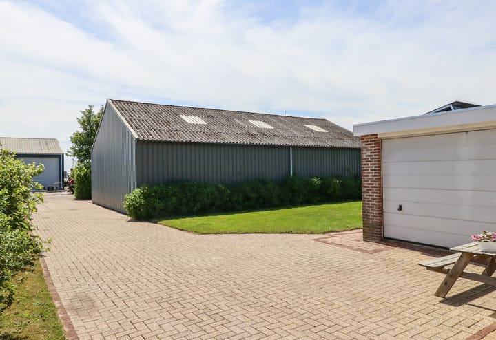 Photo 6 of Doumastate 11