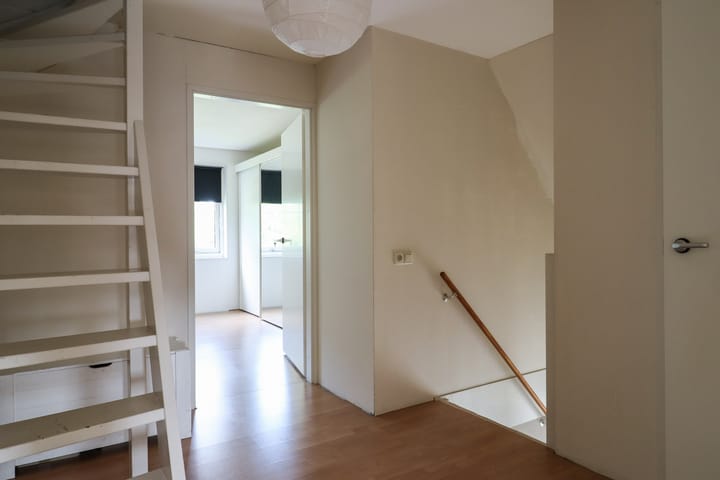 Photo 38 of Doumastate 11