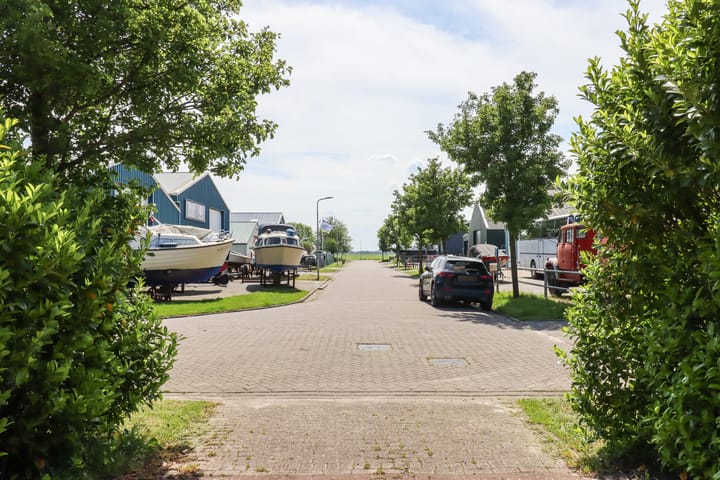 Photo 75 of Doumastate 11