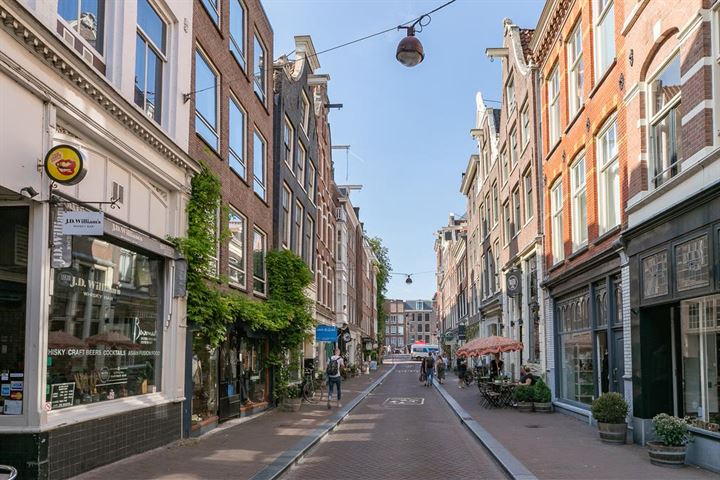 View photo 23 of Prinsenstraat 7-2