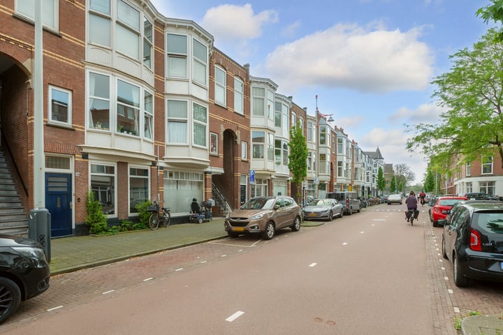 Bekijk foto 3 van De Constant Rebecquestraat 36