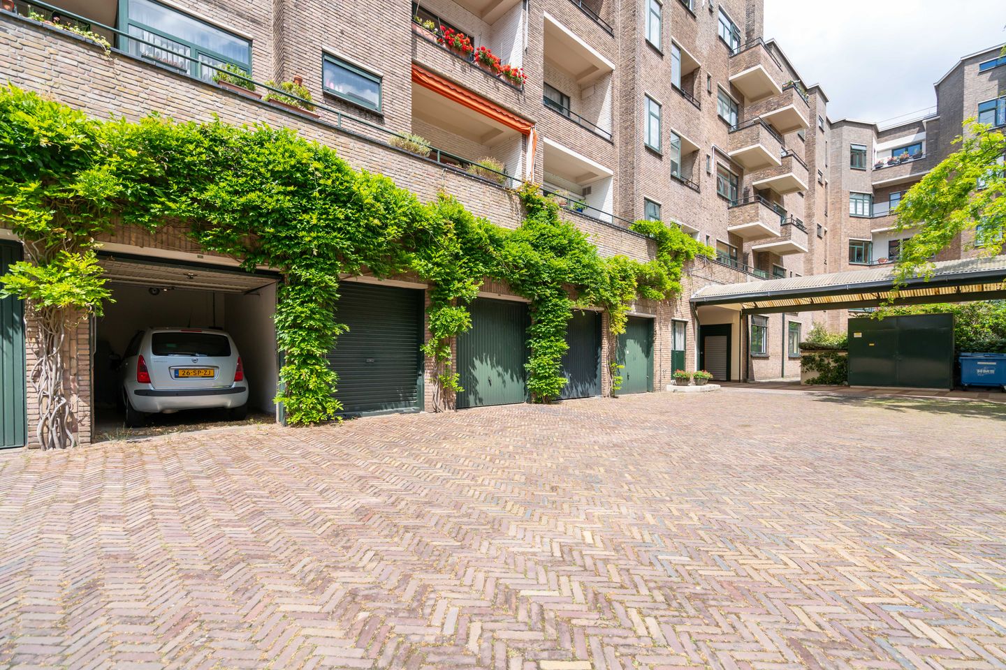 Foto 25 van Van Alkemadelaan 350-212