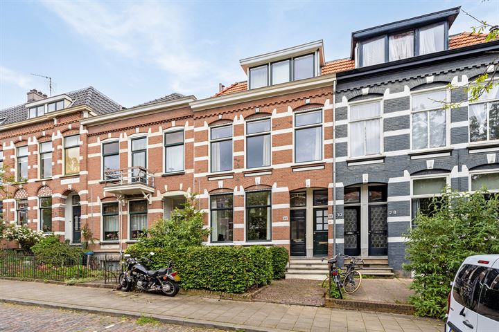 Bekijk foto 30 van Staringstraat 34