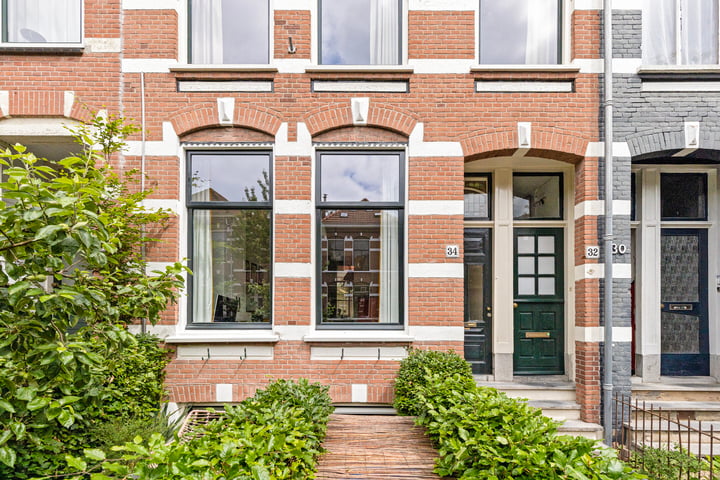 Bekijk foto 28 van Staringstraat 34