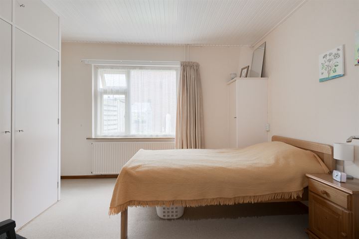 View photo 20 of Kobstederstraat 33