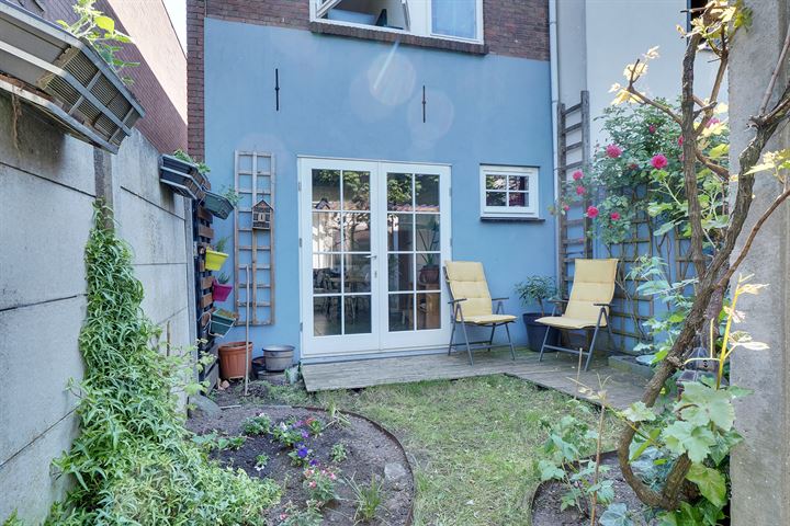 View photo 25 of West-Peterstraat 28