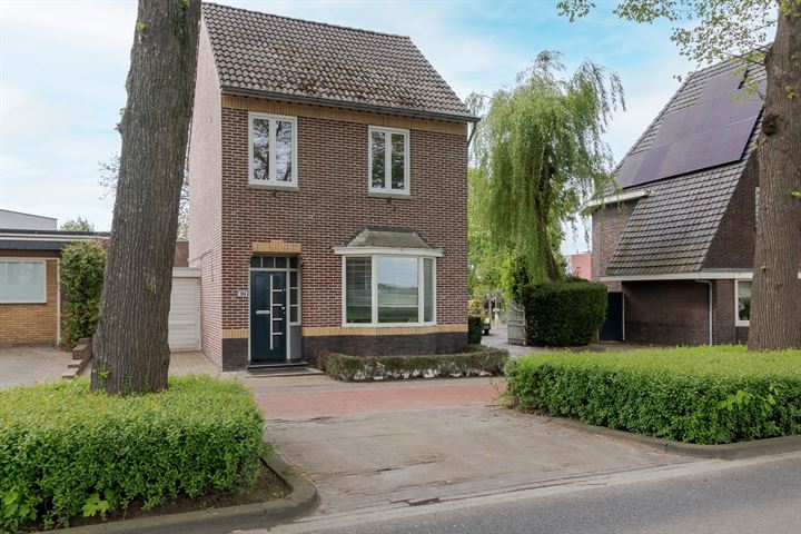 Bekijk foto 3 van Rijksweg Noord 184