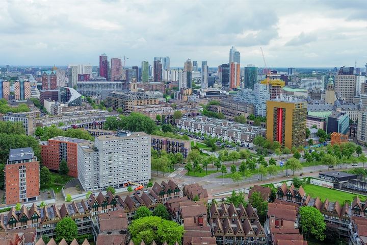 Bekijk foto 42 van Gravin Adélastraat 164