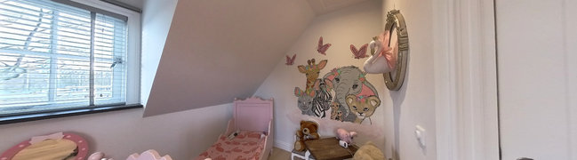 Bekijk 360° foto van Babykamer van Eikenhof 9-A