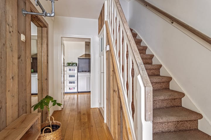 Foto 4 van Professor J. C. Dorststraat 2