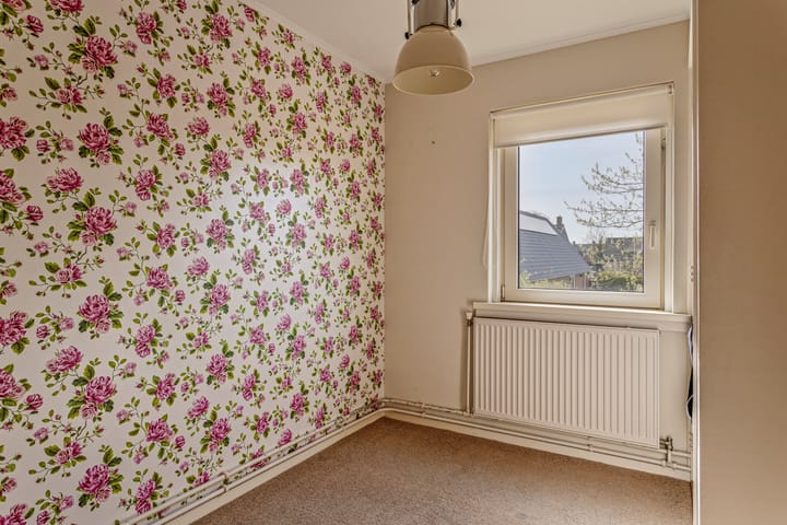 Foto 16 van Professor J. C. Dorststraat 2