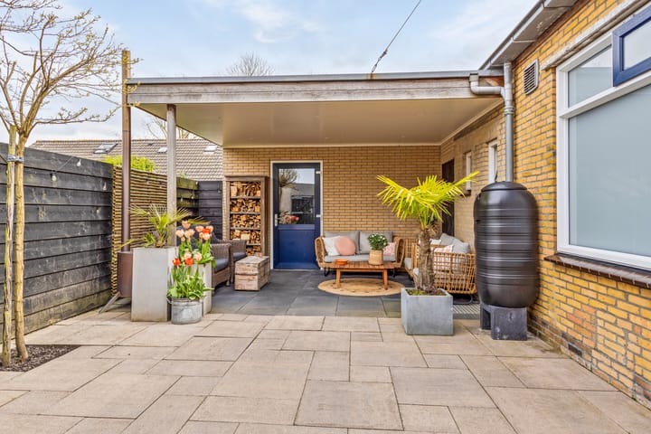 Foto 19 van Professor J. C. Dorststraat 2