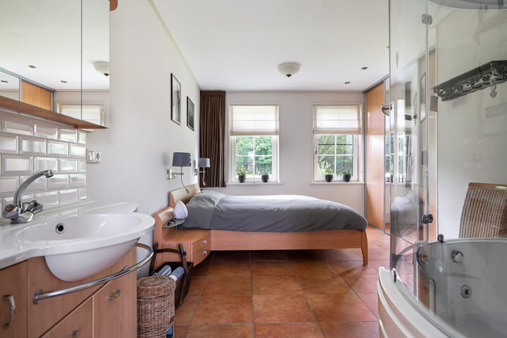 Foto 33 van Star Numanwei 6