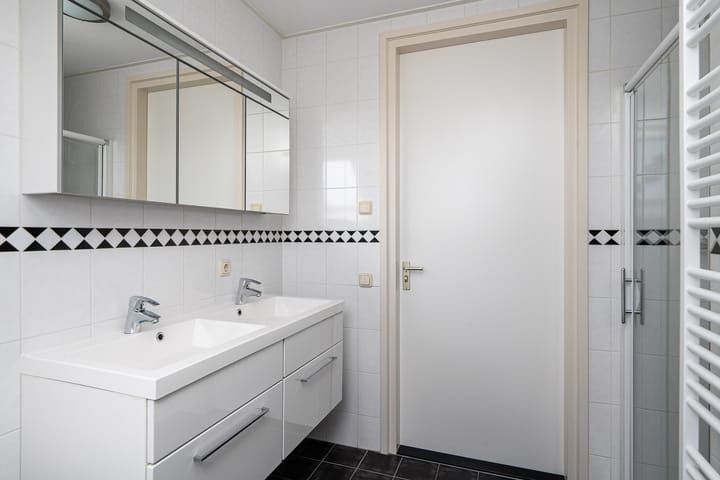 Foto 37 van Star Numanwei 6