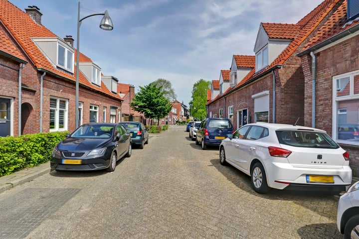 Bekijk foto 4 van Zwanebloemstraat 19