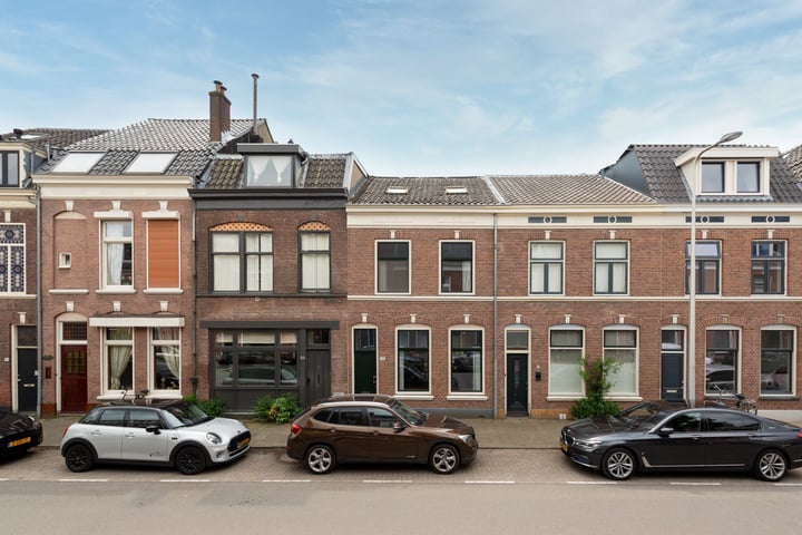 Bekijk foto 1 van Griftstraat 125