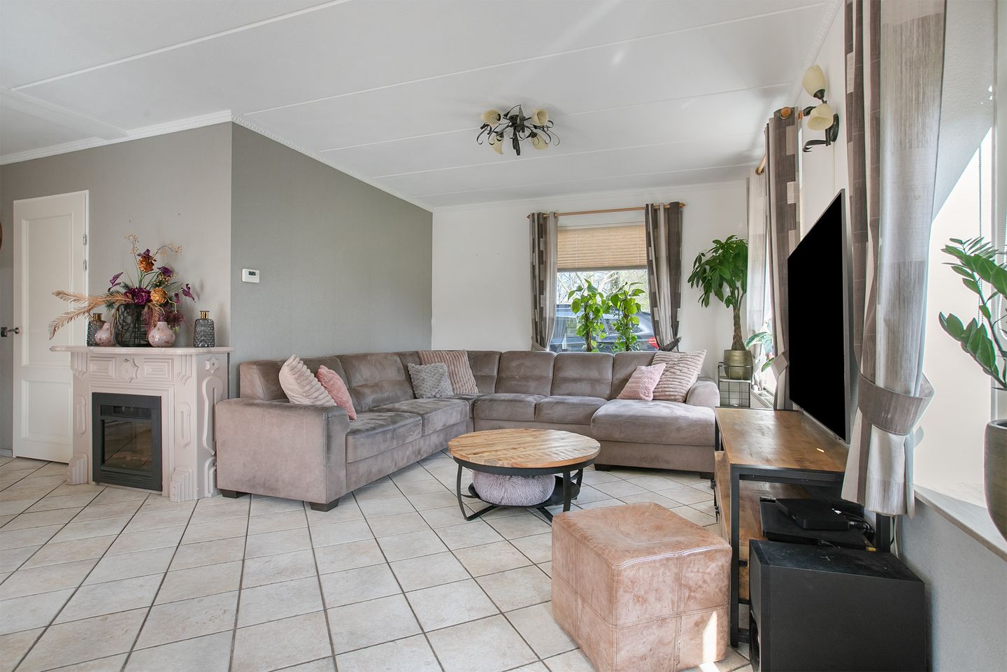 Foto 5 van Middenweg 439-B