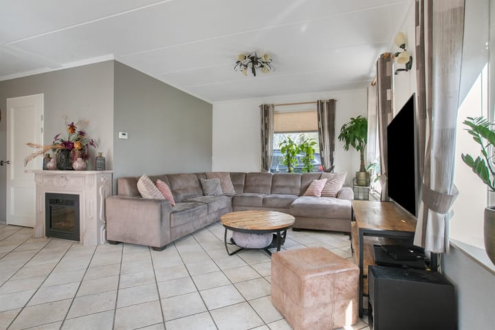 Foto 5 van Middenweg 439-B