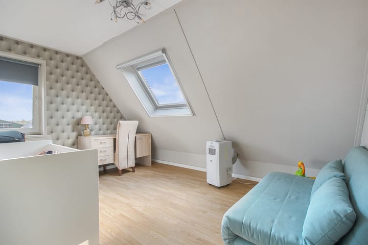 Foto 18 van Middenweg 439-B