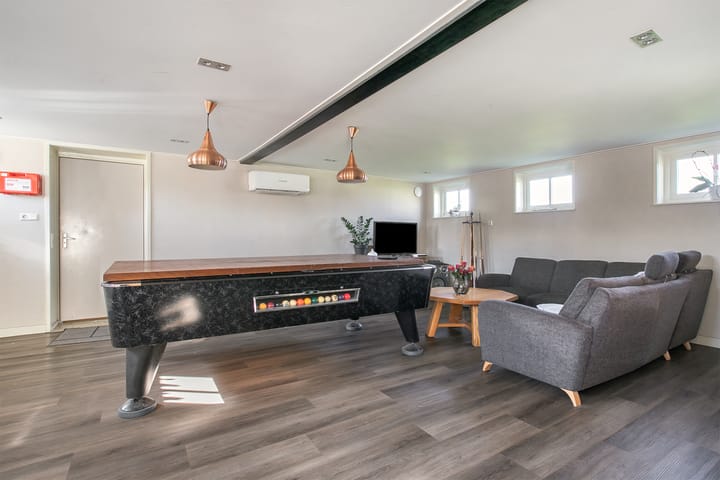 Foto 32 van Middenweg 439-B