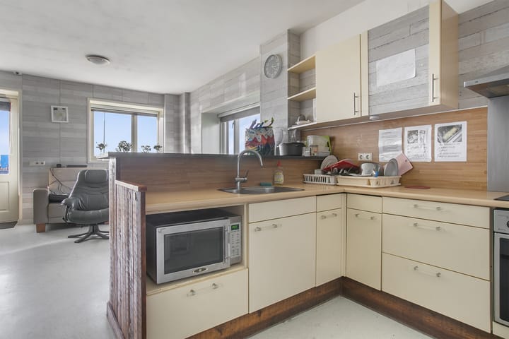 Foto 48 van Middenweg 439-B