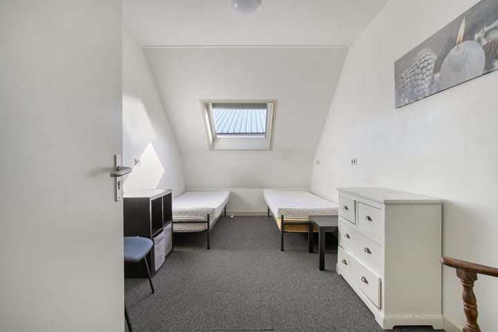 Foto 60 van Middenweg 439-B