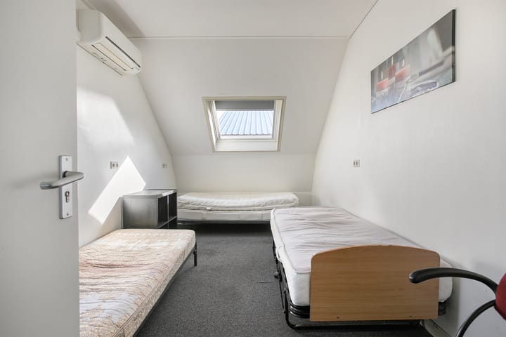 Foto 64 van Middenweg 439-B