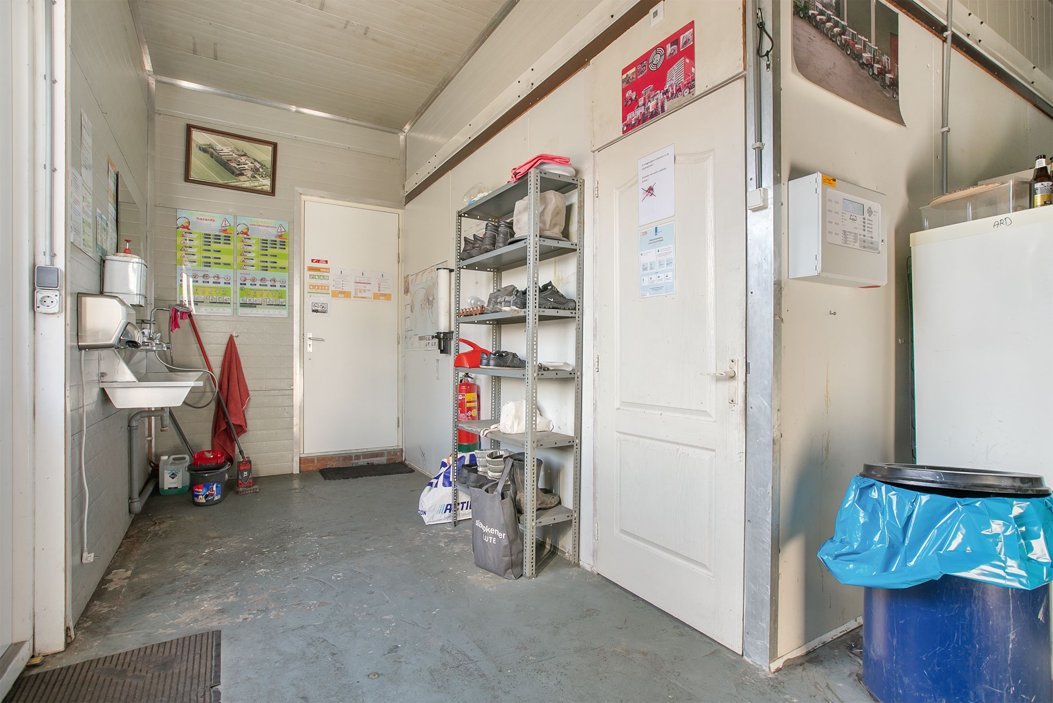 Foto 66 van Middenweg 439-B